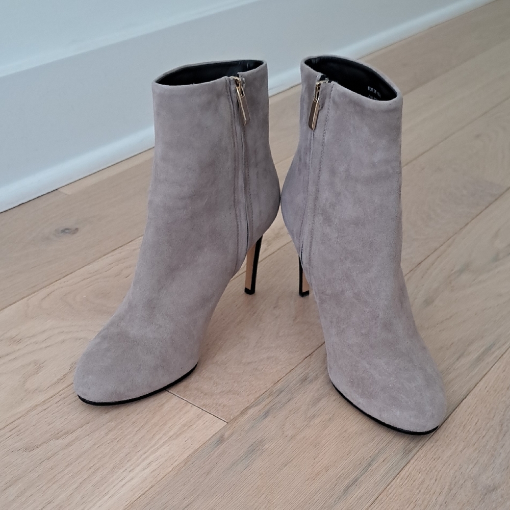 & Other Stories Taupe Heeled Boots